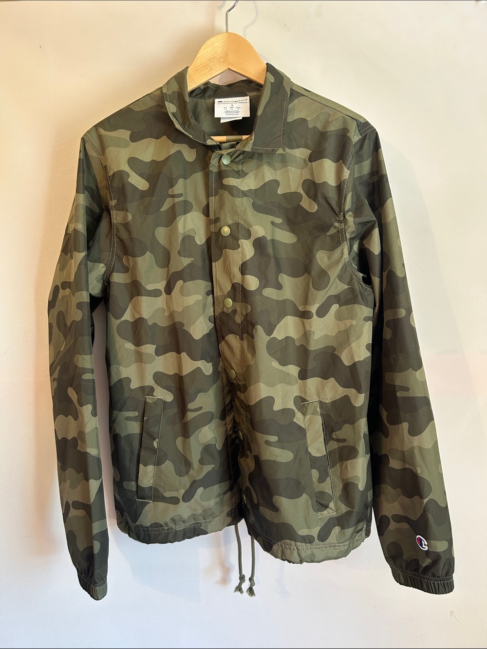 Camouflage Champion Jacket - Green Camo small